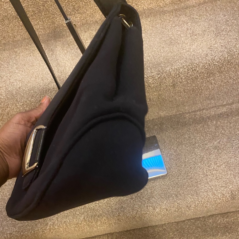Ferragamo shoulder bag - Picture 6 of 12